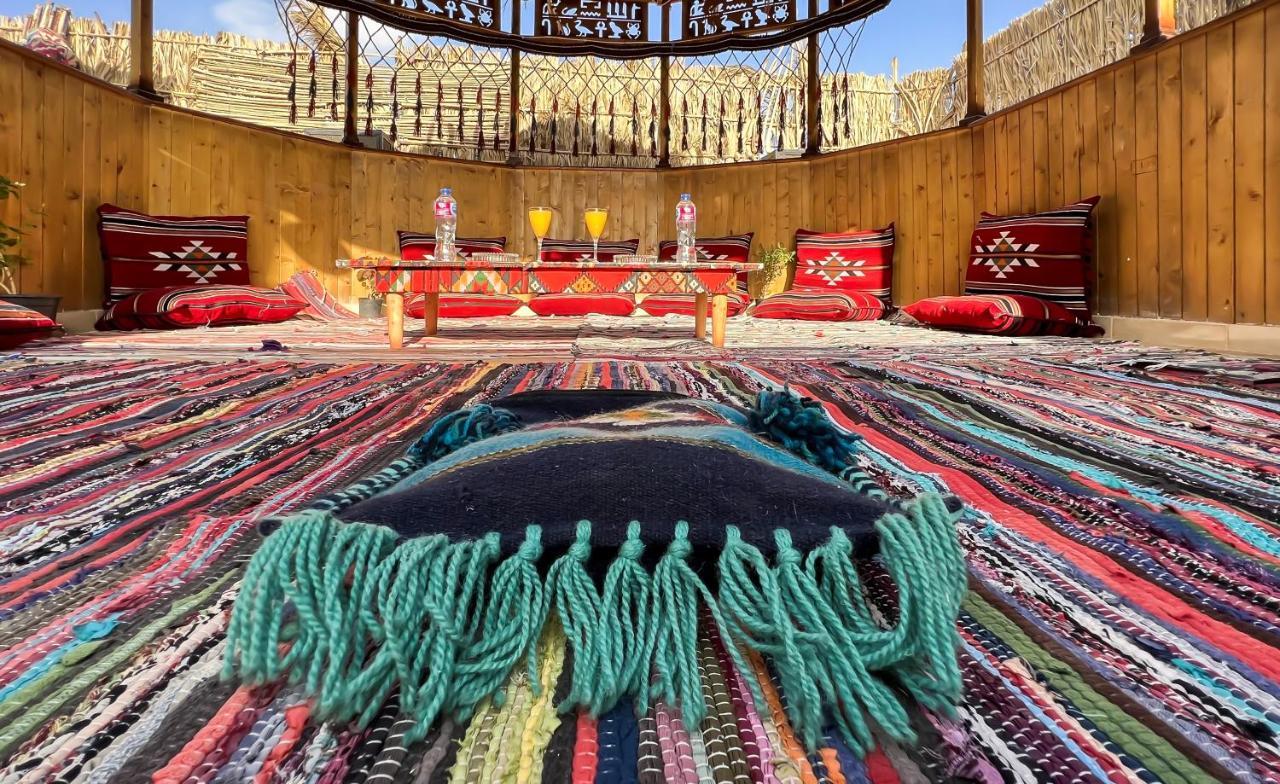 Atlantis Pyramids Inn New Giza Екстер'єр фото